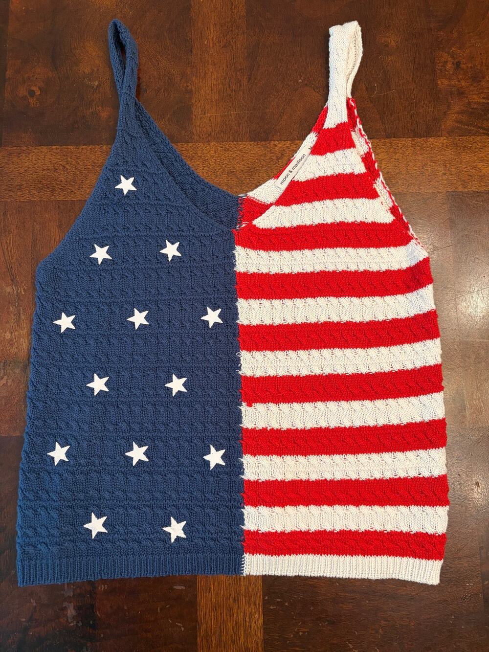 Moon & Madison American Flag Crochet Knit Tank Size M